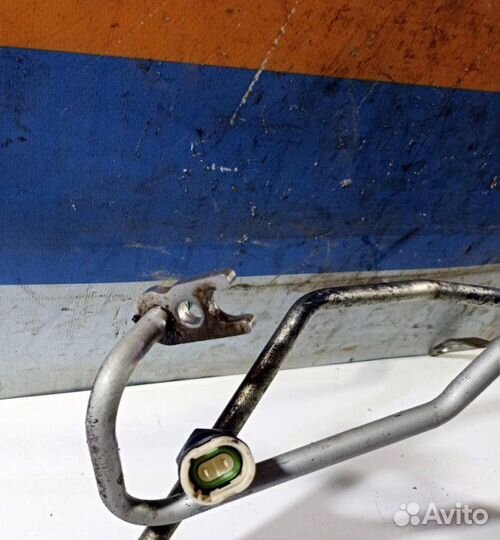 Трубка гур Renault Sandero 2 С 2014