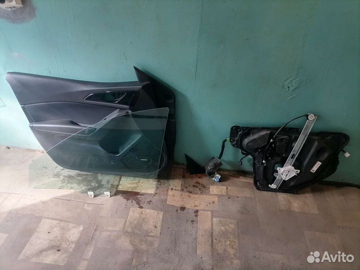 Проводка двери аксела 2014 BM