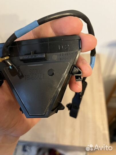 Кронштейн камеры лобового стекла lexus