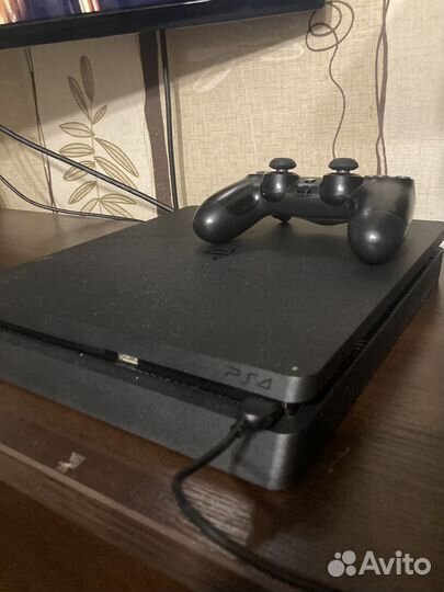 Sony PS4 slim 1tb