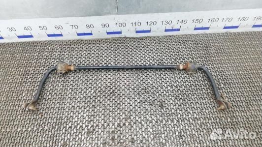 Стабилизатор поперечной устойчивости заднего моста