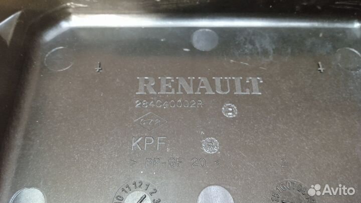 Крышка блока предохранителей Renault Megane III (2