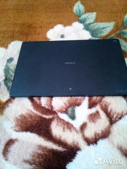 Планшетный компьютор soni xperia диагональ 31 см