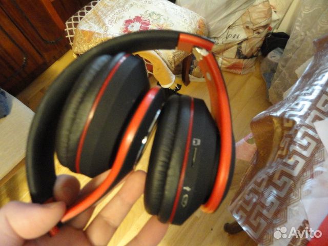 Наушники беспроводные JBL, новые красивые