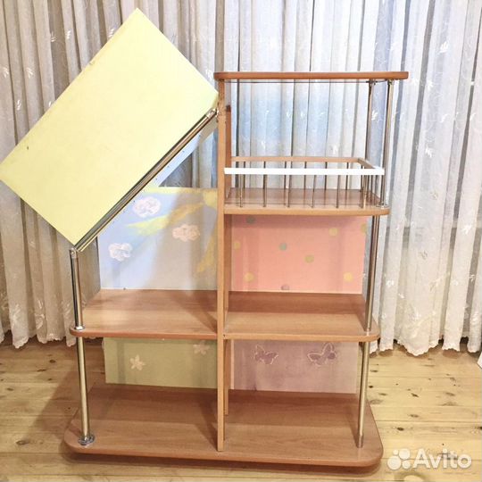 Большой кукольный домик