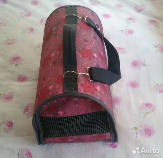 Домик-переноска для кошки в очень хорошем состояни