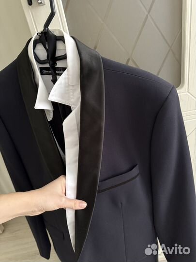 Костюм мужской