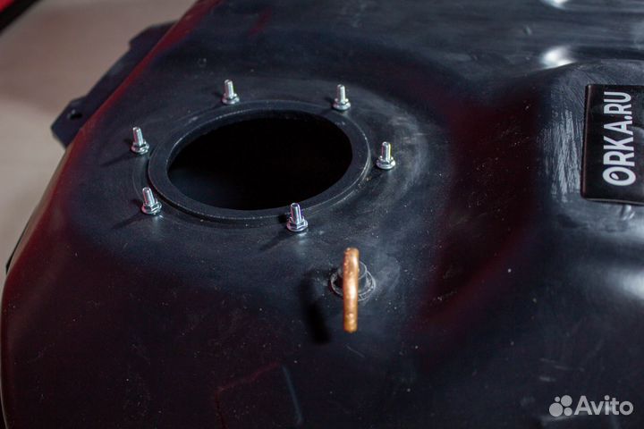 Топливный бак Пежо 4007/4008 4wd