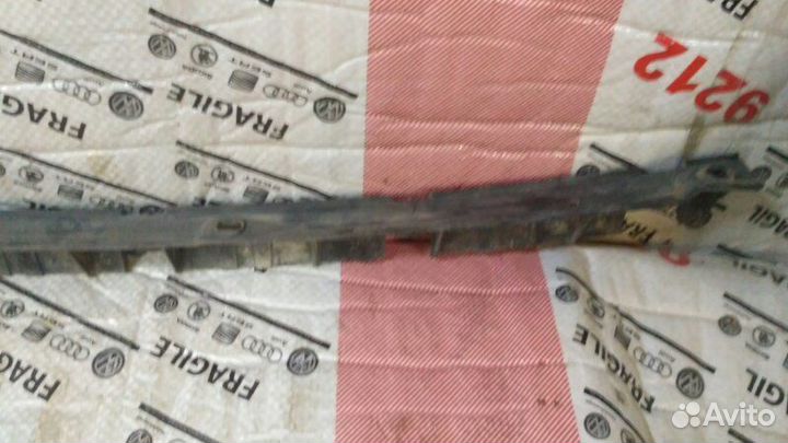 Направляющая бампера задняя Porsche Cayenne 4.5 V8