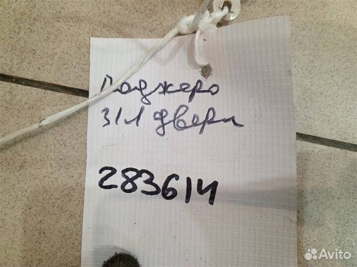 Замок двери задней левой Mitsubishi Pajero iO 199