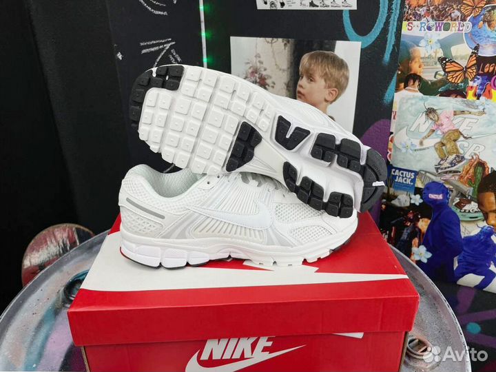 Кроссовки Nike Air Zoom Vomero арт:17228395