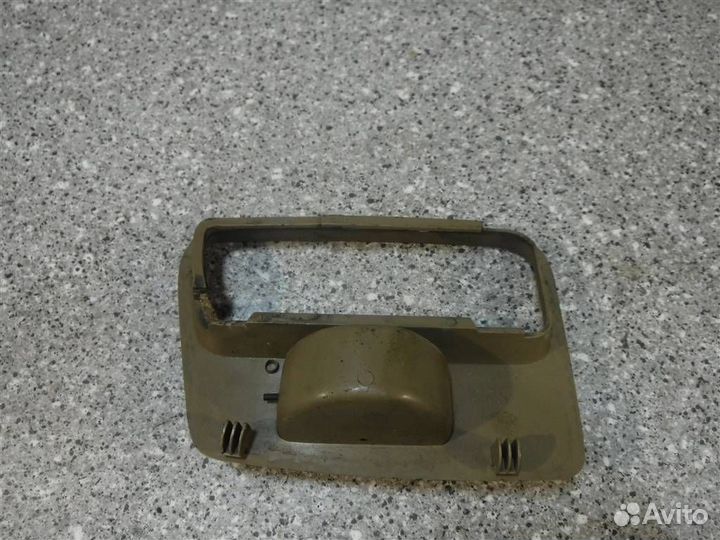 Пепельница задняя (в дверь) Chevrolet Blazer 1995