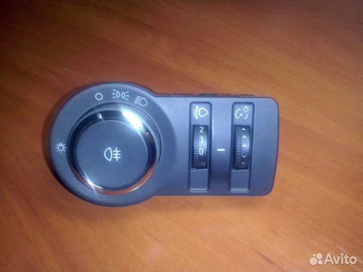 Блок управления светом на Chevrolet Cruze