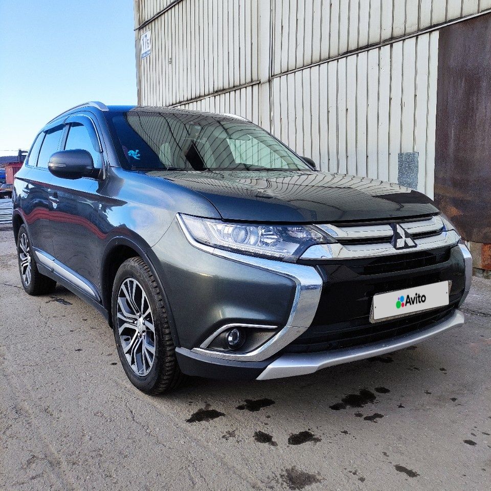 Mitsubishi Outlander: фото владельца