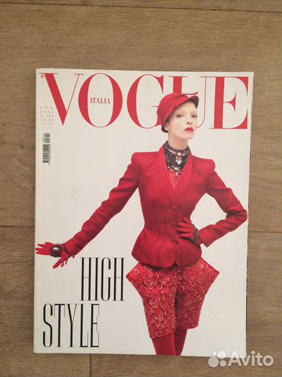 Журнал vogue italia 2010