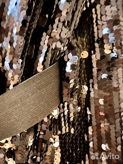 Роскошное платье с пайетками Aqua