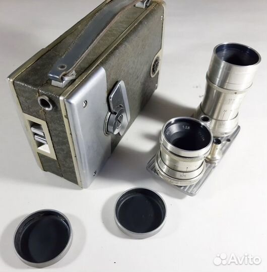 Кинокамеры СССР Киев 16 С-2 и Кварц 1х8с-2