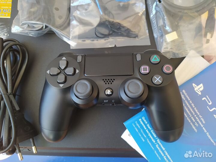 Гарантия/ Sony PlayStation 4 Slim 1Tb (CUH-2218B)