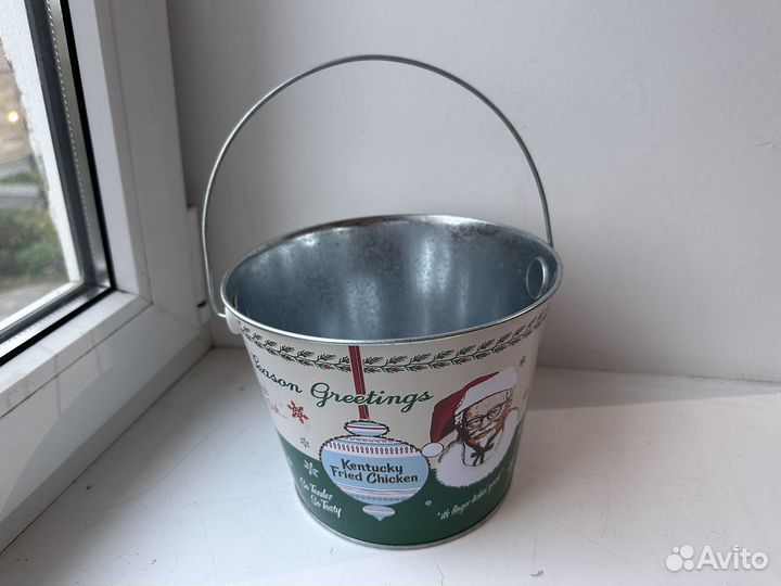 Коллекционное ведро KFC