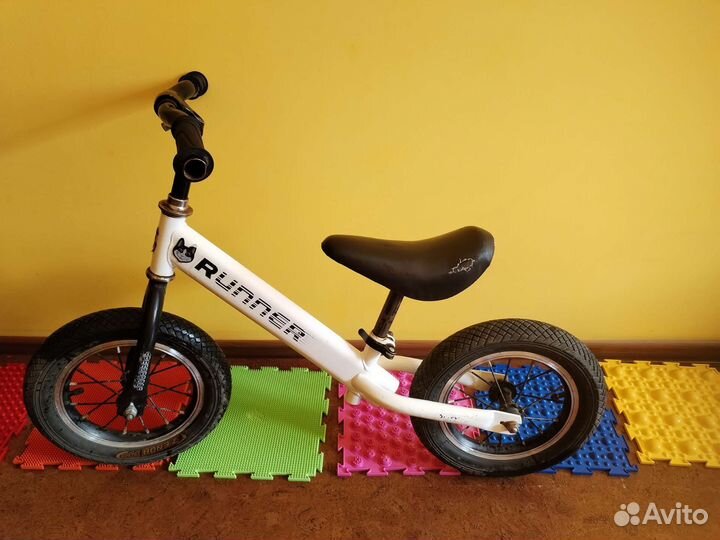 Беговел детский бу