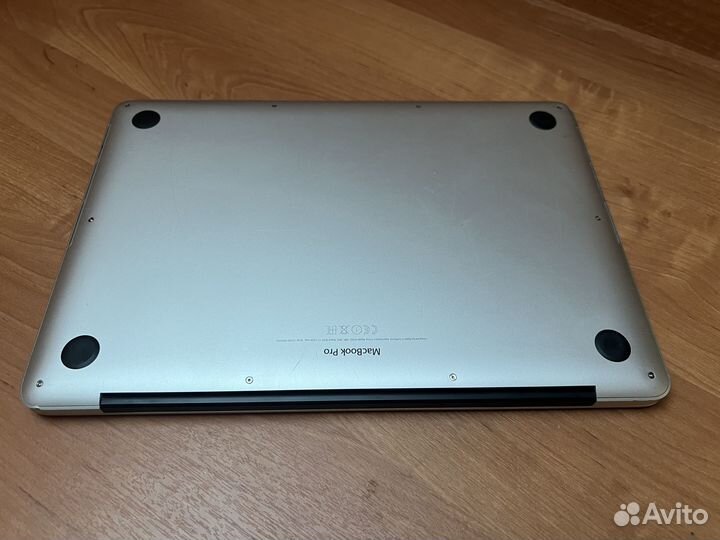 MacBook Pro 2015 13' SSD 256 Core i5, 2,7GHz, 8GB
