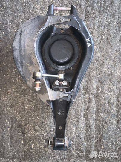 Рычаг задний поперечный правый Лексус RX 2008-2015