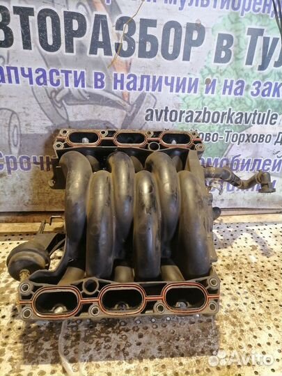 Коллектор впускной Volkswagen Passat