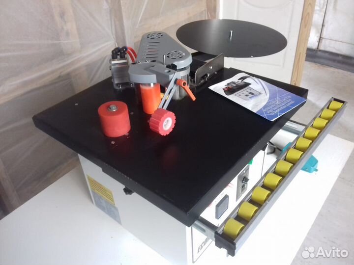 Стационарный кромкооблицовочный станок econom