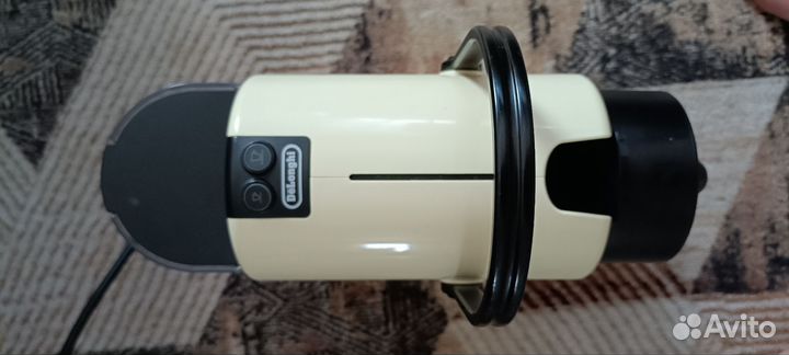 Кофе машина капсульная Nespresso Delonghi