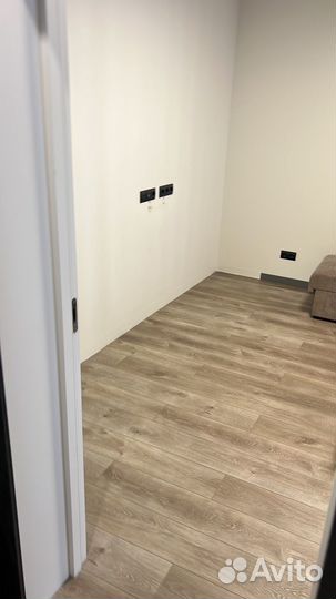 Шкаф мори 1,8 м белый б/у