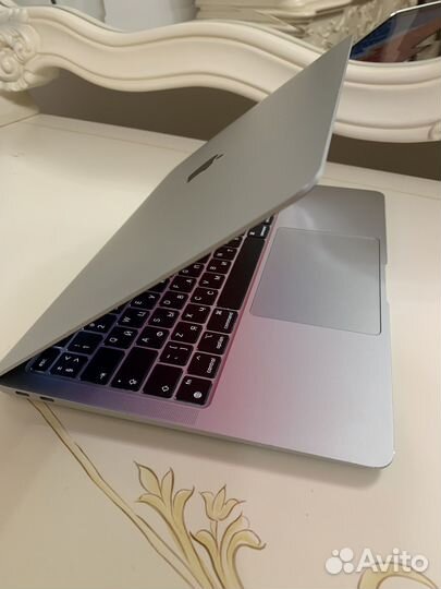 Apple MacBook air 13 2020 m1