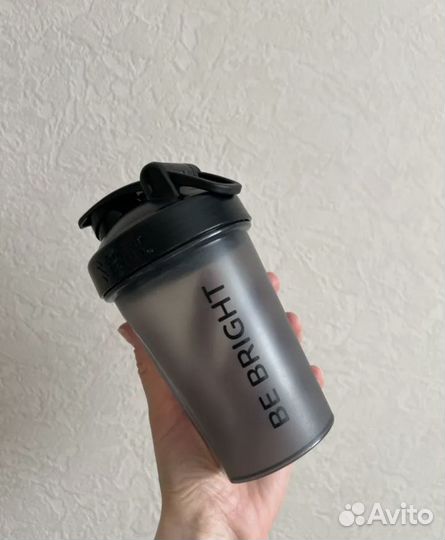 Шейкер спортивный новый