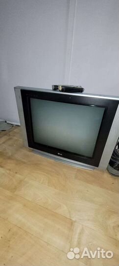 Продам телевизор LG