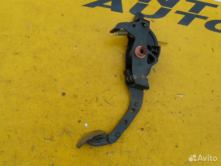 Педаль сцепления для Renault Kangoo 1 1997г