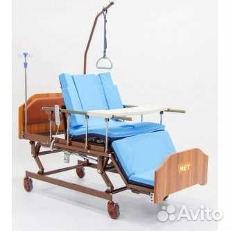 Медицинская кровать для лежачих больных