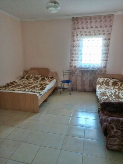 Комната 30 м² в 6-к., 2/2 эт.