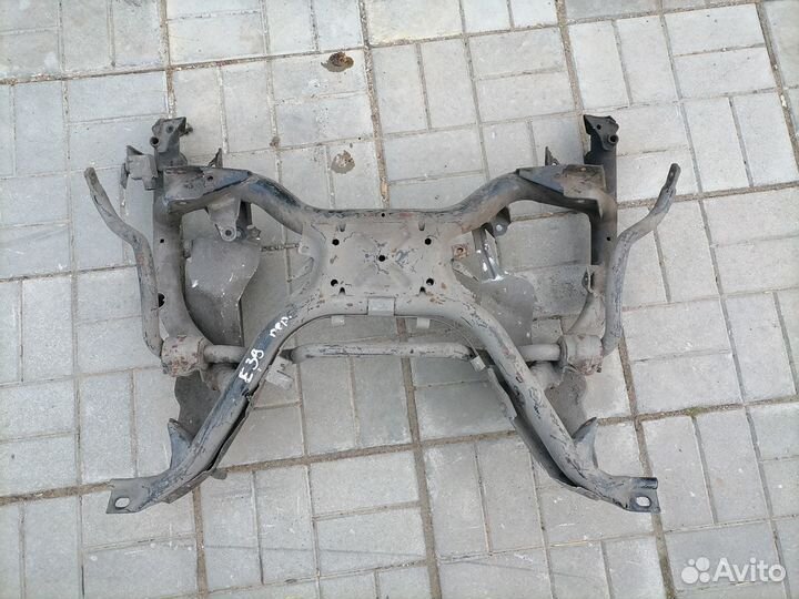 Подрамник передний бмв е39 4.4