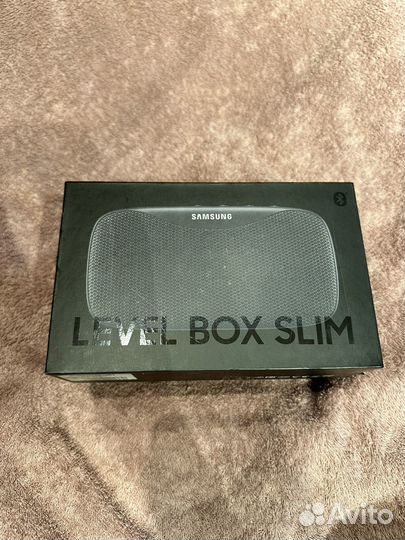 Блютуз колонка Samsung Level Box Slim