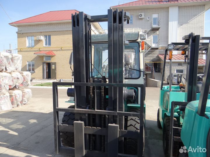 Вилочный погрузчик Dalian CPCD50QDB, 2023