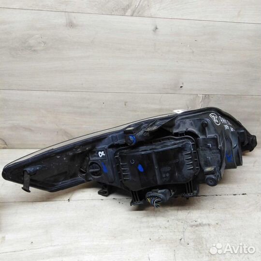 Фара левая Ford Mondeo 4 дорестайлинг