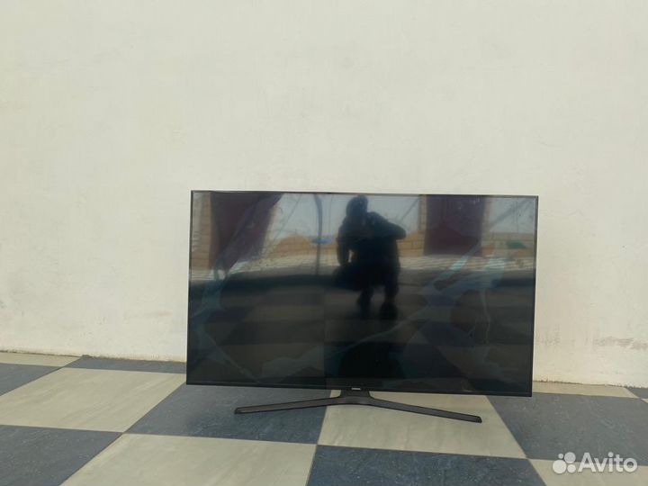 Телевизор samsung