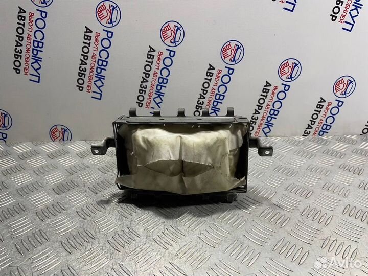 Подушка безопасности пассажирская (в торпедо) Toyo