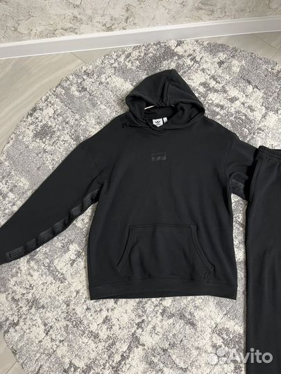 Костюм adidas худи и штаны оригинал