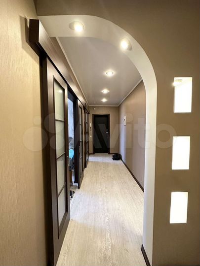 3-к. квартира, 75,8 м², 8/10 эт.