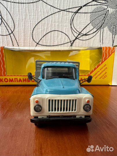 Масштабная модель газ 53 Компаньон