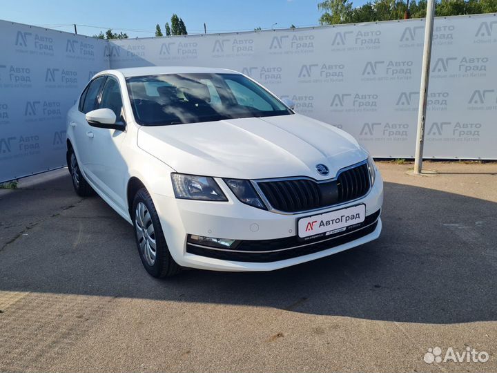 Skoda Octavia 1.6 AT, 2019, 105 000 км