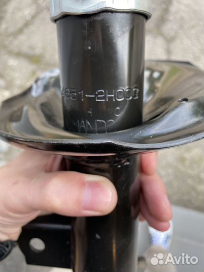 Амортизатор передний левый Elantra HD (06-12)