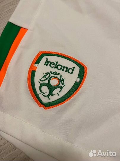 Футбольные шорты Umbro Ireland