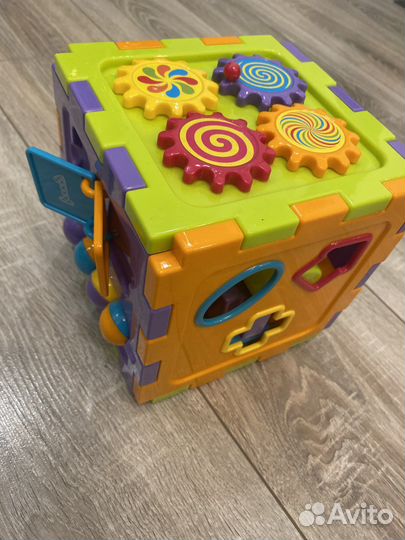 Развивающие игрушки для малыша пакетом