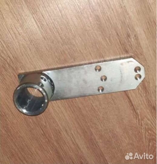 Запчасть(рычаг) от шлагбаума Game gard G6000